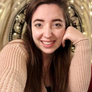 Meet your Posher, Olivia